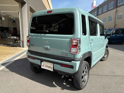 Mazda Flair Crossover