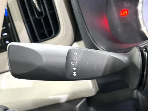 Daihatsu Mira Tocot