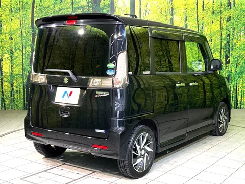 Suzuki Spacia Custom