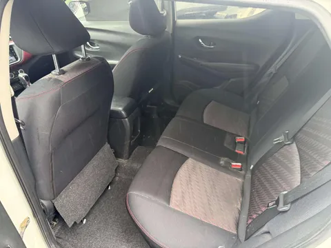 Nissan Bluebird