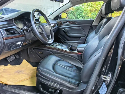 Zotye Z700