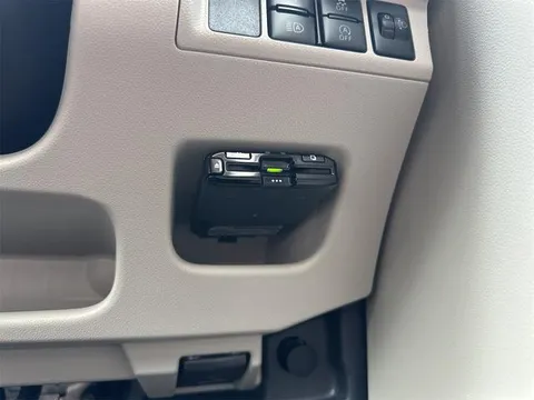 Toyota Pixis Joy