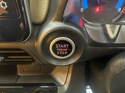 Mitsubishi eK X