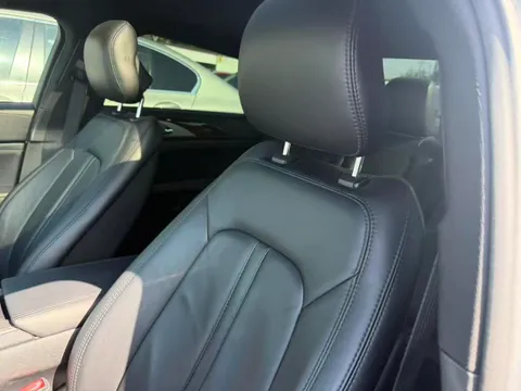 Lincoln MKZ
