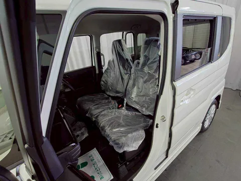 Suzuki Spacia Custom
