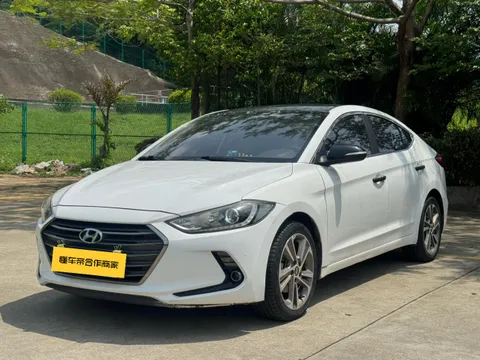 Hyundai Elantra (Avante)