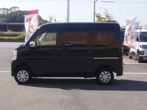Nissan Clipper