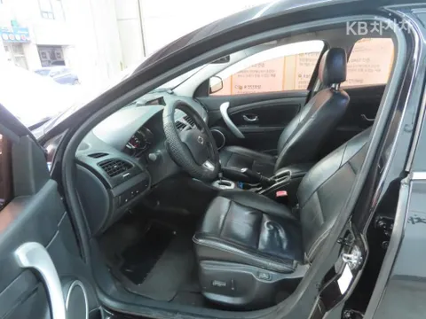 Renault SM3