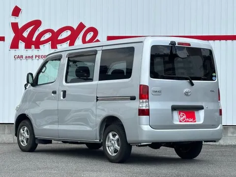 Toyota TownAce Van