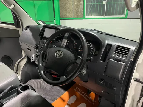 Toyota TownAce Van