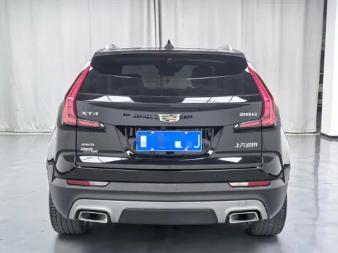 Cadillac XT4