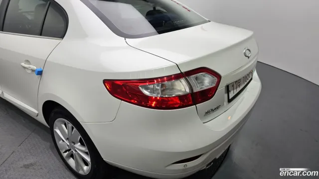 Renault SM3