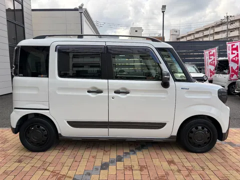 Suzuki Spacia Gear