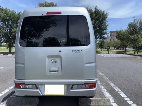 Daihatsu Hijet Cargo