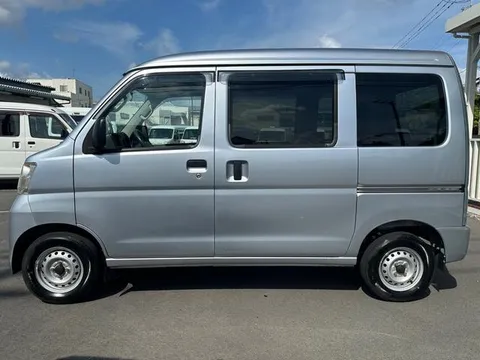 Daihatsu Hijet Cargo
