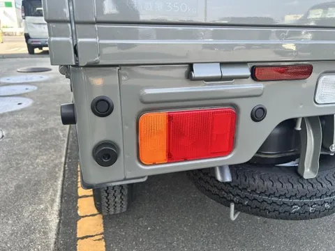 Nissan Clipper Truck
