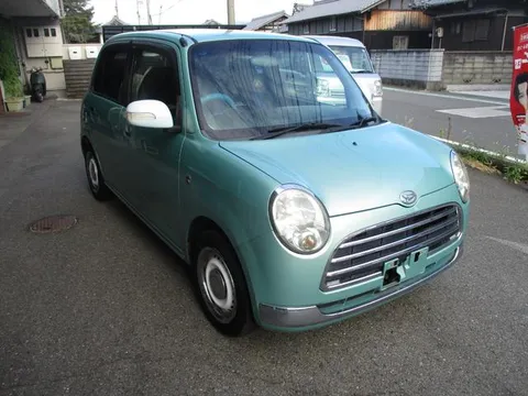 Daihatsu Mira Gino