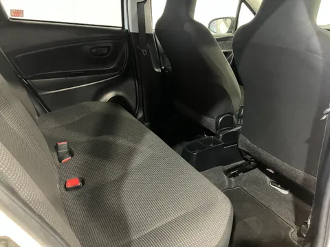 Toyota Yaris (Vitz)