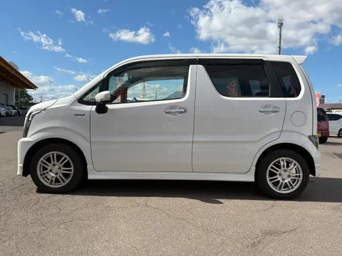 Suzuki Wagon R Stingray