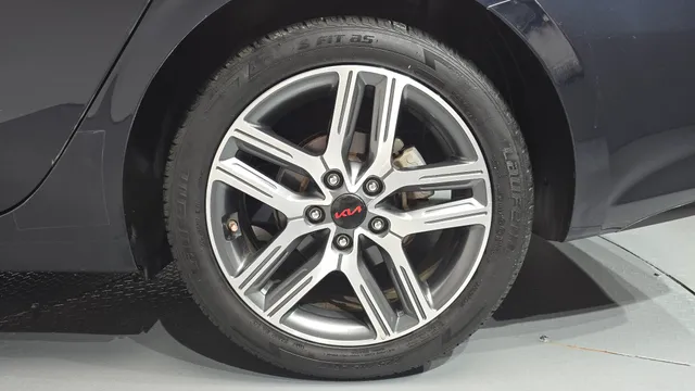 Kia Cerato (K3)