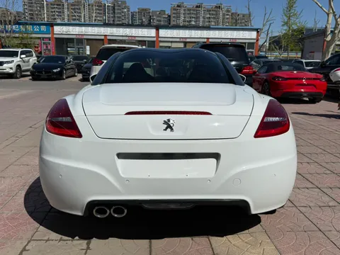 Peugeot RCZ