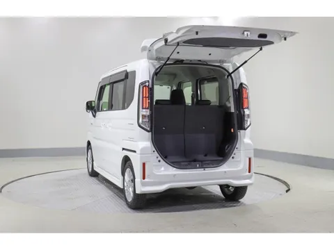 Suzuki Spacia Custom
