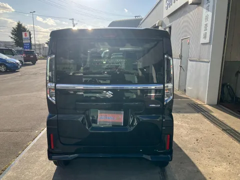 Suzuki Spacia Custom