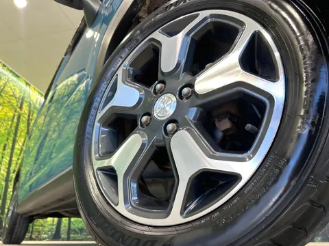 Mazda Flair Crossover
