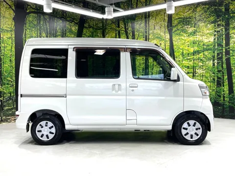 Toyota Pixis Van