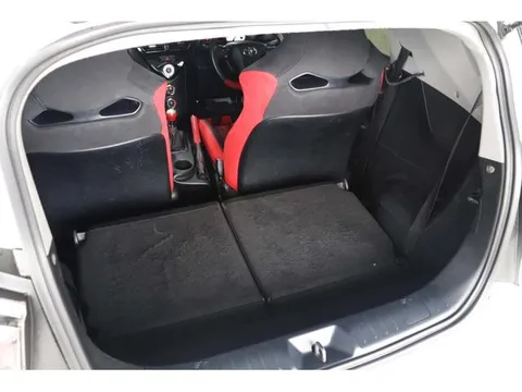 Toyota iQ