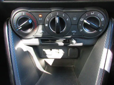 Mazda Mazda2 (Demio)