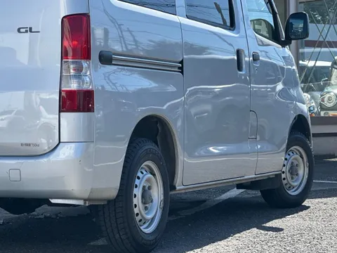 Toyota TownAce Van