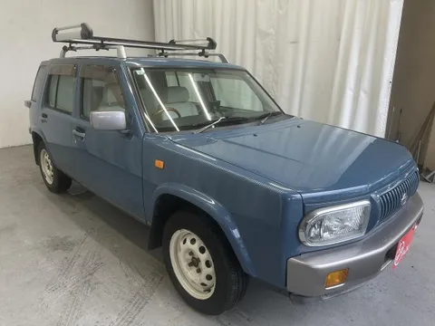 Nissan Rasheen
