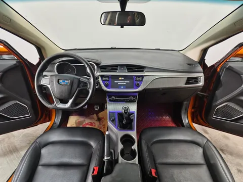 Geely Emgrand GS