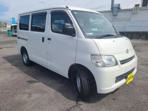 Toyota TownAce Van