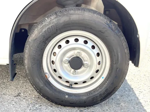 Nissan Clipper
