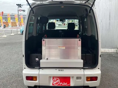 Daihatsu Atrai Wagon