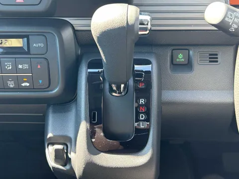 Honda N-VAN Plus Style
