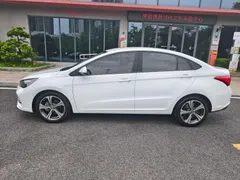 Chery Arrizo 5