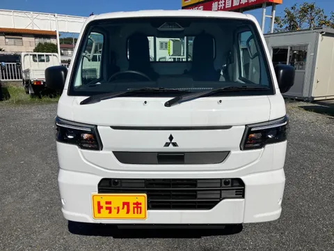 Mitsubishi Minicab Truck