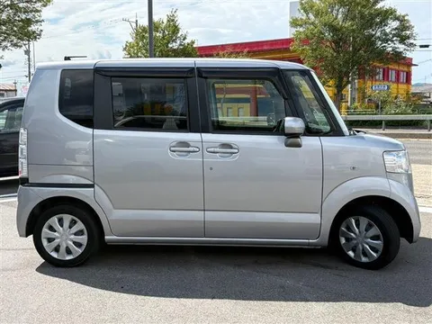 Honda N-BOX Plus