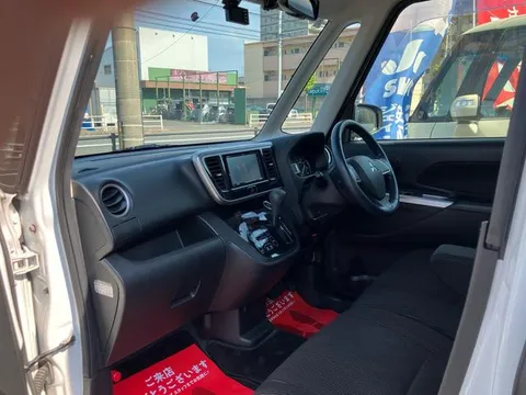 Mitsubishi eK Space Custom