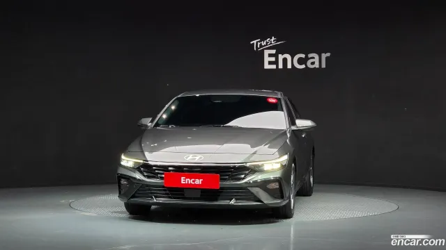 Hyundai Elantra (Avante)