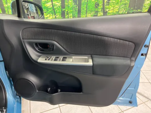 Toyota Yaris (Vitz)