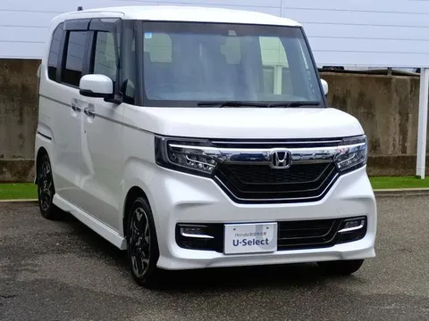 Honda N-BOX Custom