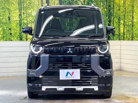 Mitsubishi Delica Mini