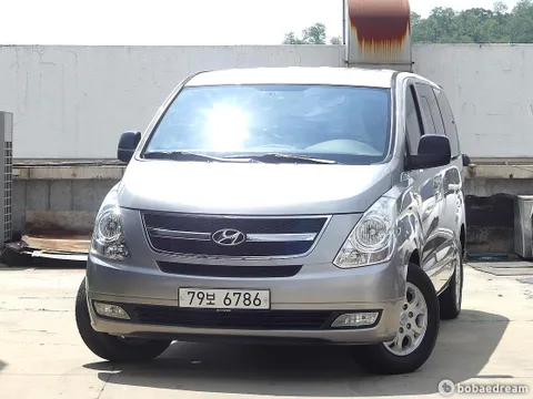 Hyundai Grand Starex