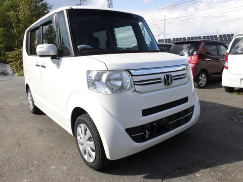 Honda N-BOX Plus