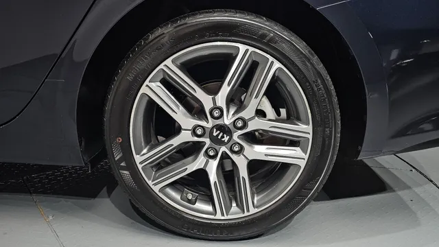 Kia Cerato (K3)