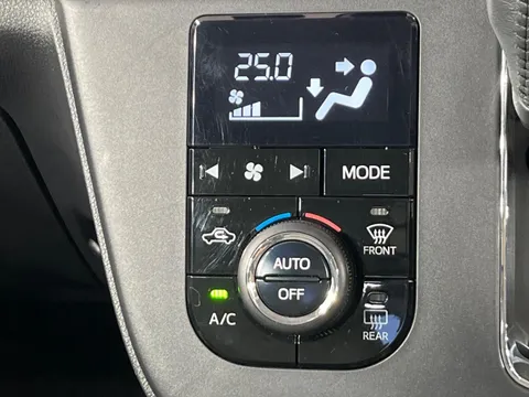 Daihatsu Mira Tocot
